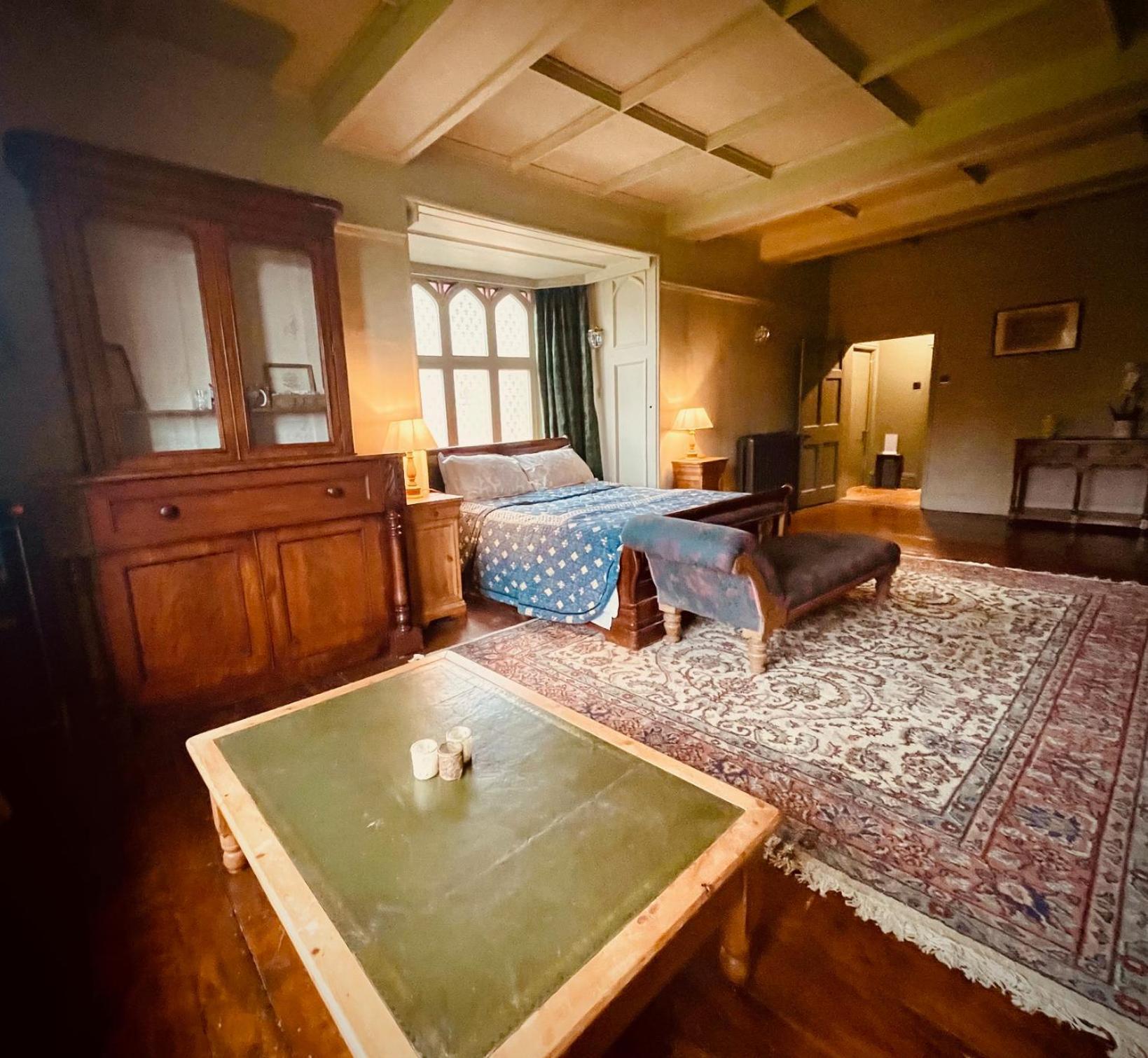 Llanerchydol Hall Suites Welshpool Exterior foto